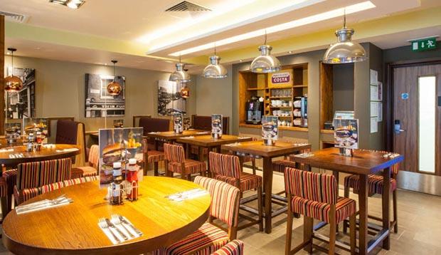 Premier Inn London Hackney Экстерьер фото